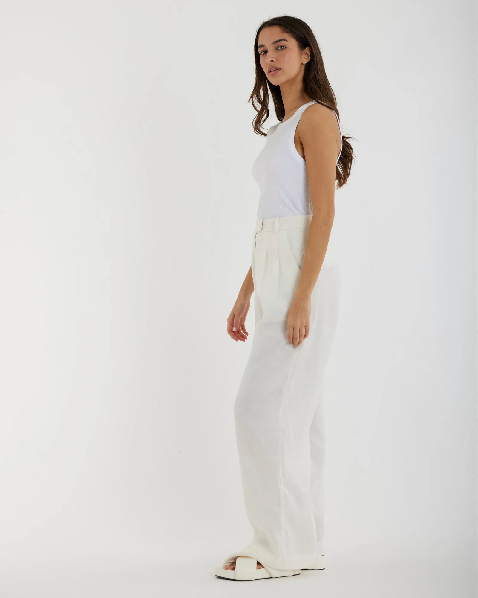 Mia Pant - White