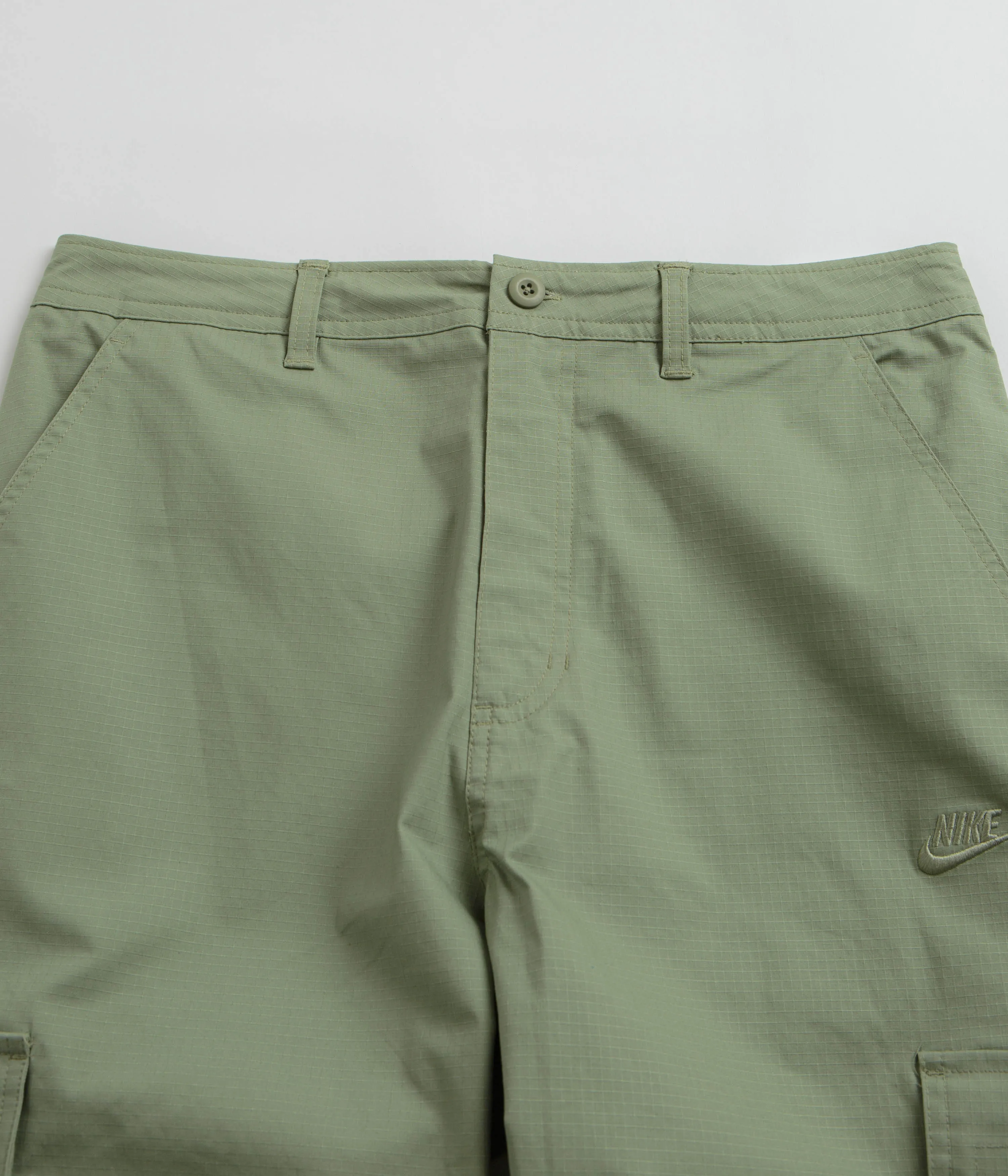 Nike Club Cargo Pants - Oil Green / Oil Green