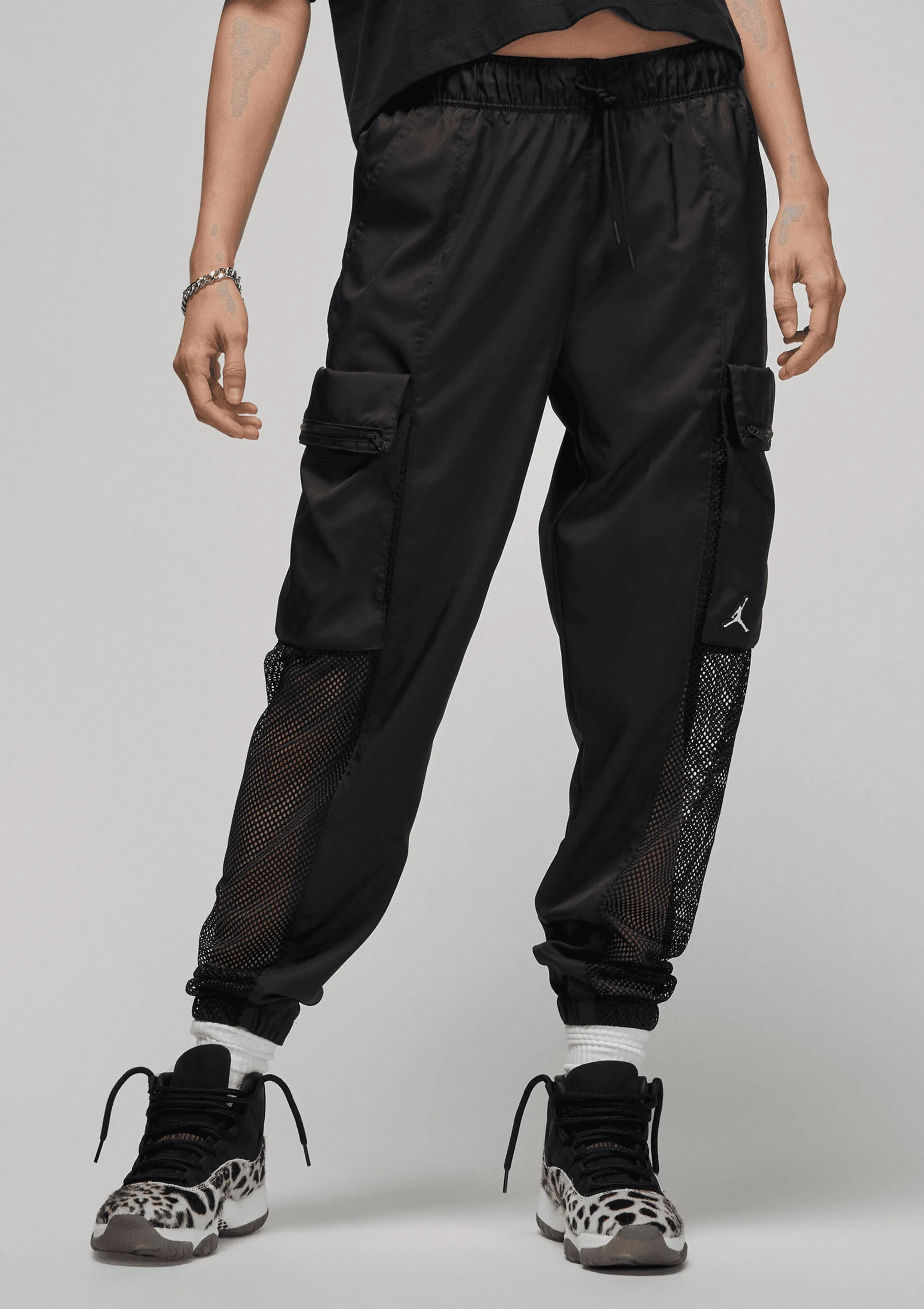 Nike Women's Utility Pants Black <br> DO5054-010