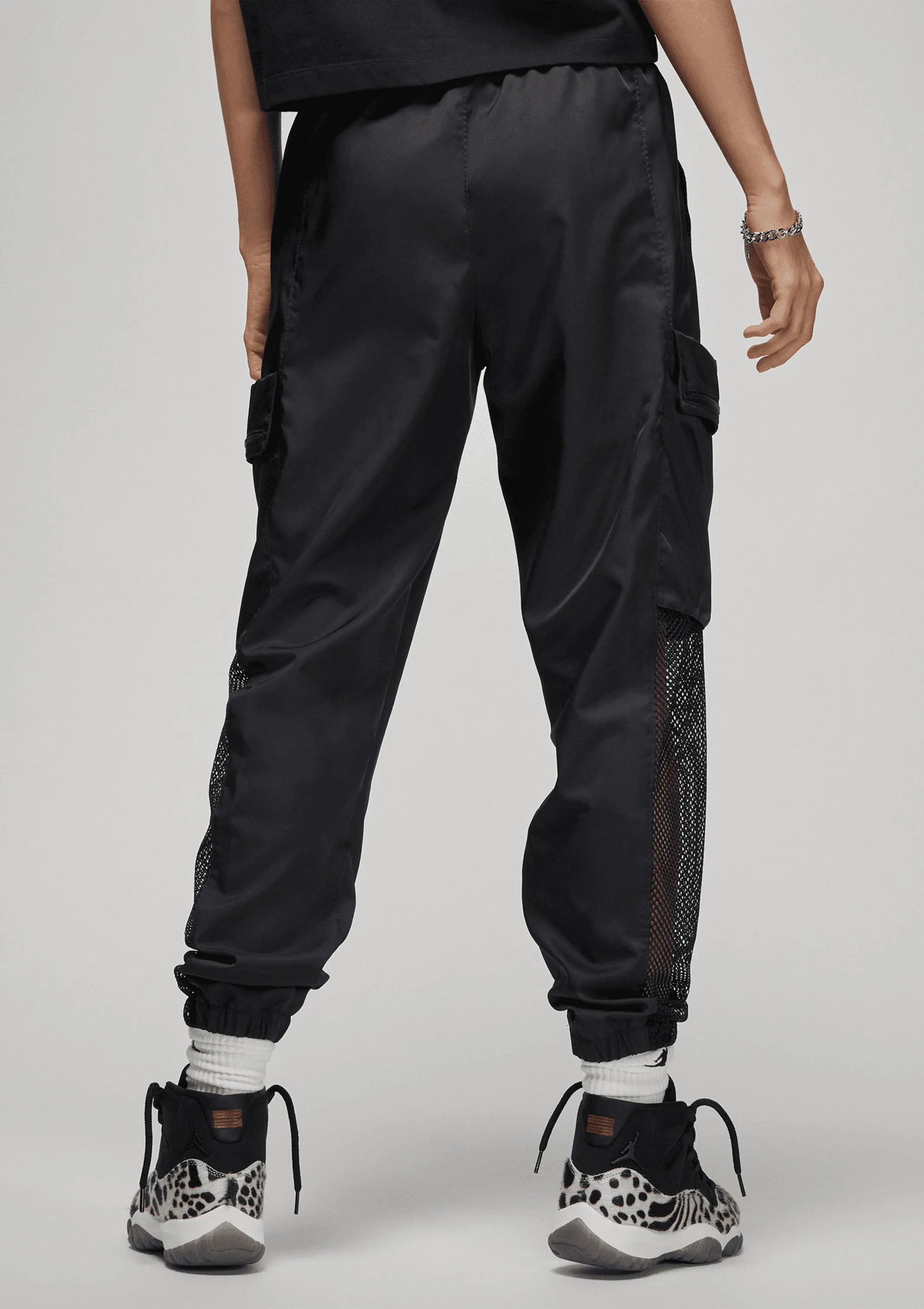 Nike Women's Utility Pants Black <br> DO5054-010