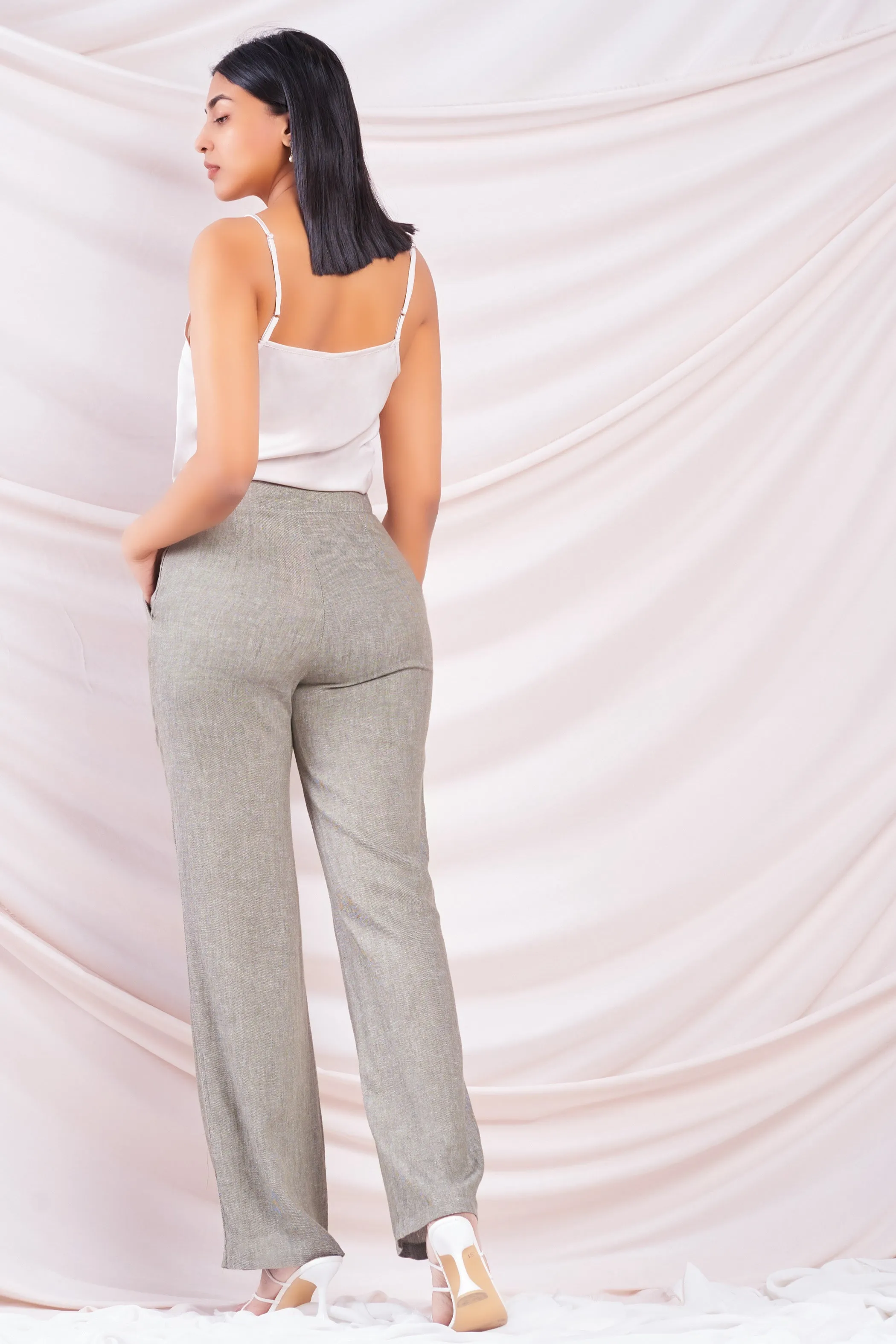 Pleated Linen Pant